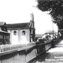 Kościół św. Ducha, zdjęcie z 1925 roku, widoczna na pierwszym planie plebania została wybudowana w 1923 roku